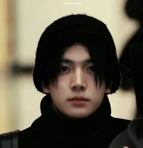 에반의 최신 사진