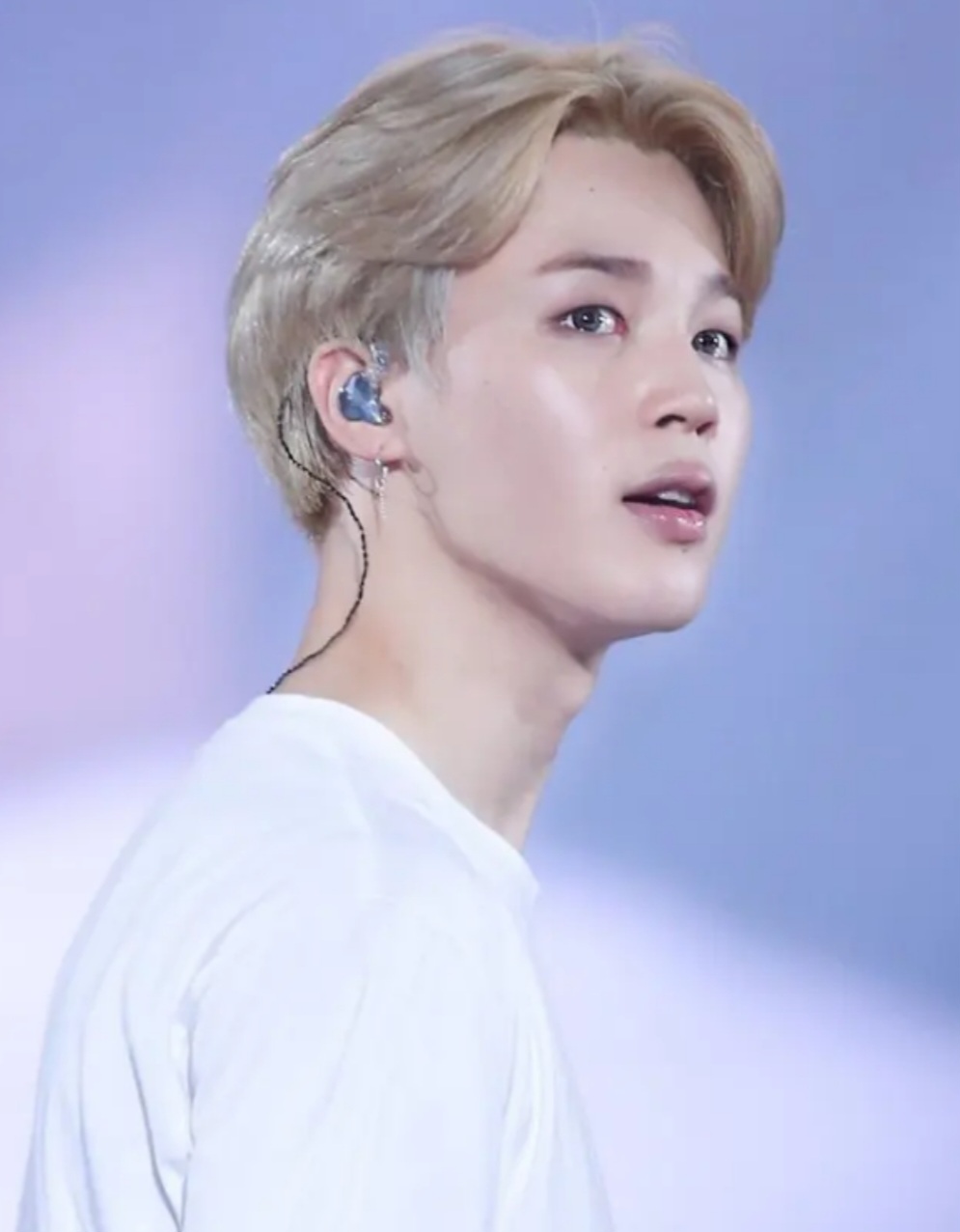 지민 (방탄소년단)의 최신 사진