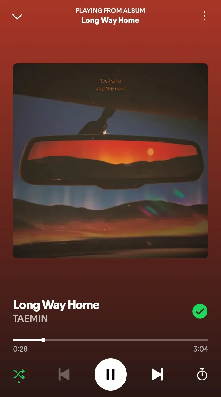 A heartfelt wallpaper shared by Taemin (SHINee)'s fans