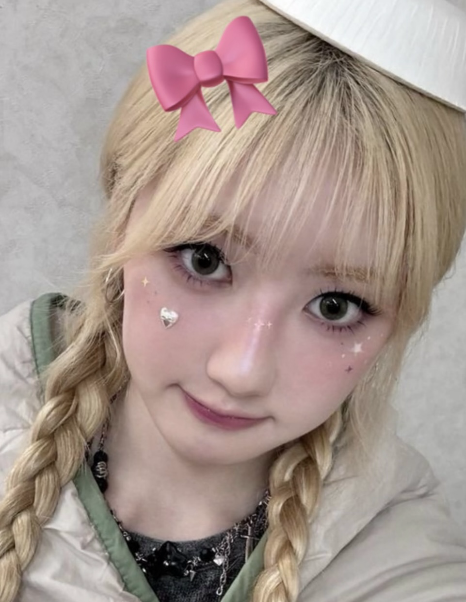 Rami (BABYMONSTER)的最新照片