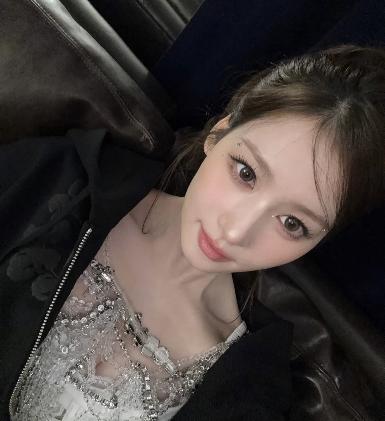 Sana (TWICE)的幕後花絮