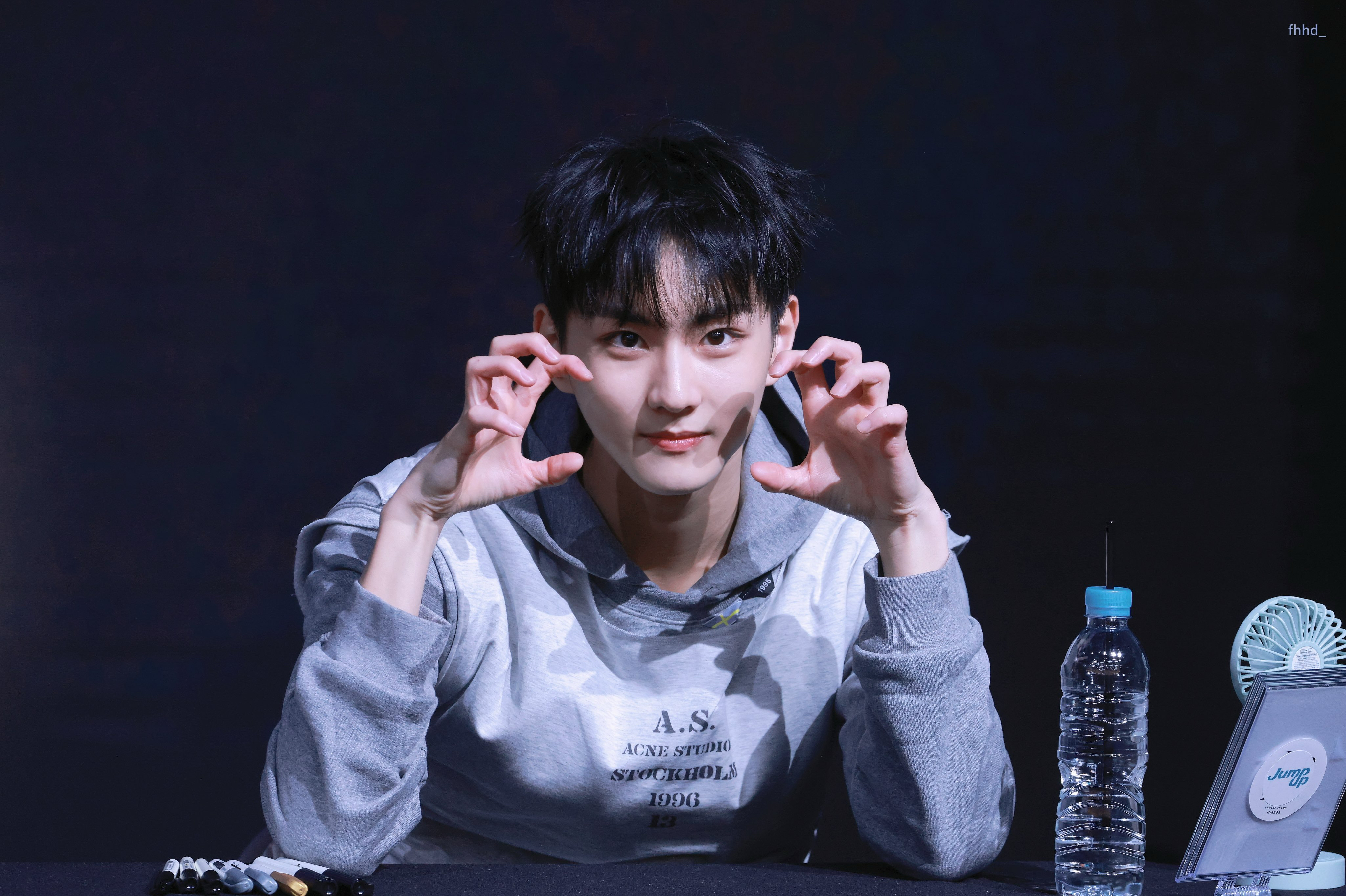 祯元 (ENHYPEN)的最新照片