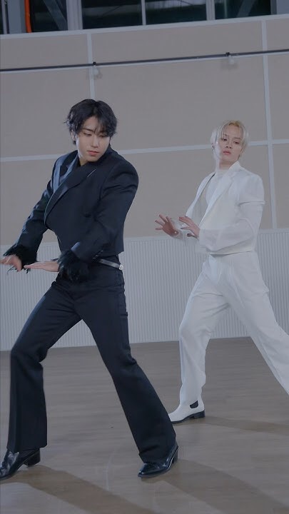 Stray Kids의 비하인드 컷