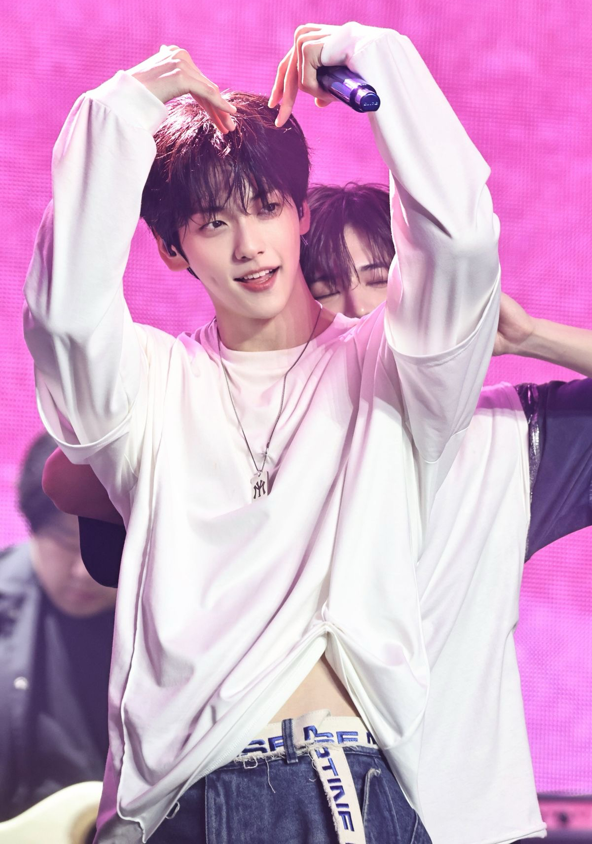 スビン (TOMORROW X TOGETHER)の舞台裏ショット