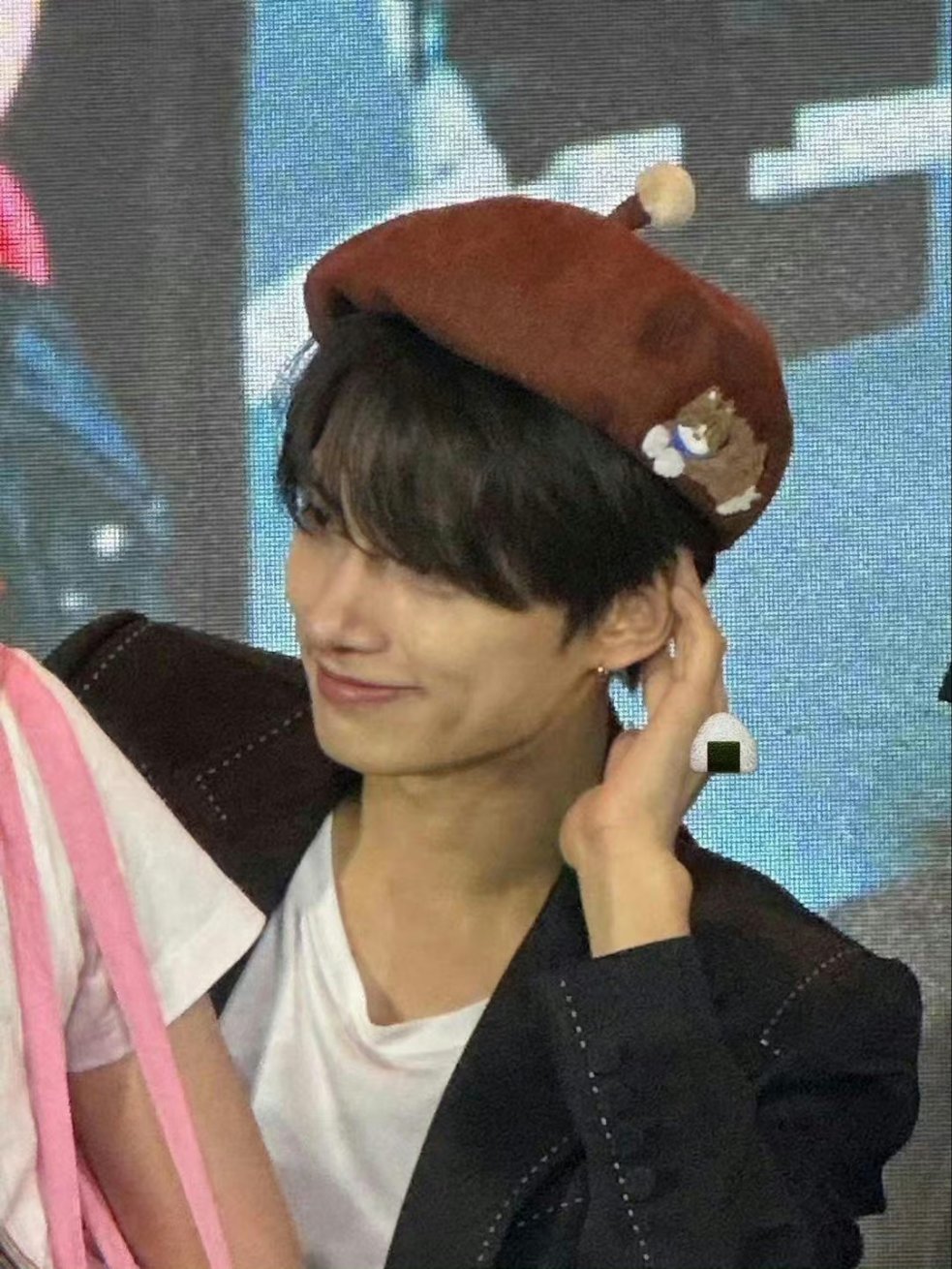 A moment captured by Jun (SEVENTEEN)'s fan