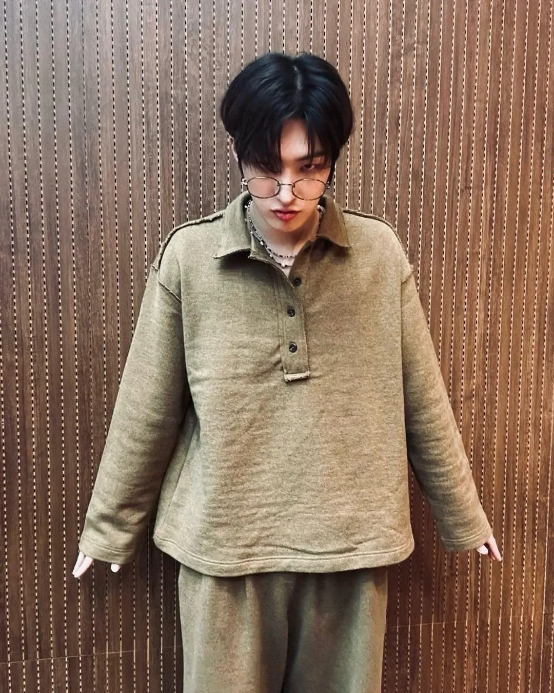 Behind-the-scenes cut of Mingi (ATEEZ)