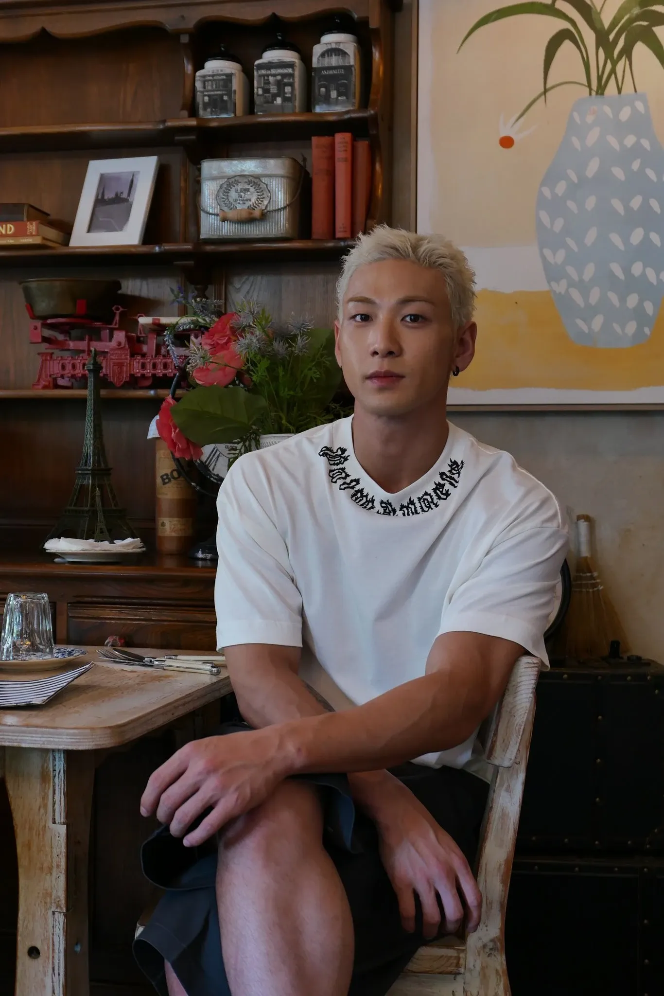 백호의 비하인드 컷