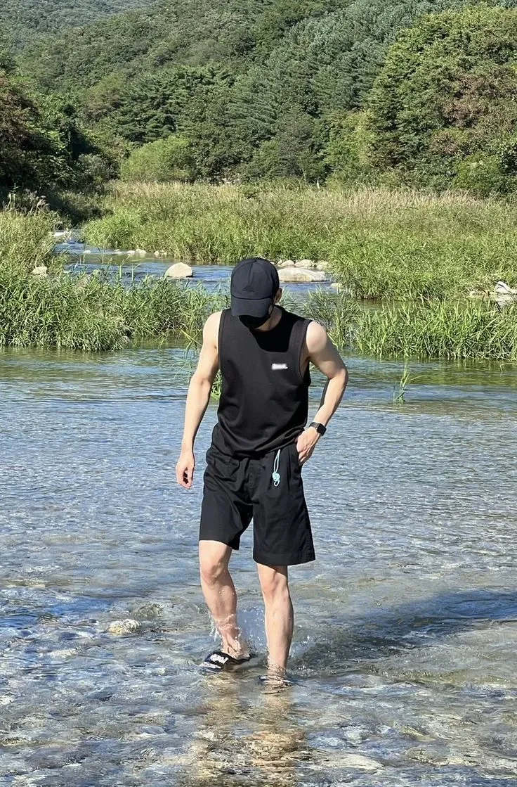 Recent activity shot of Lee Know (Stray Kids)