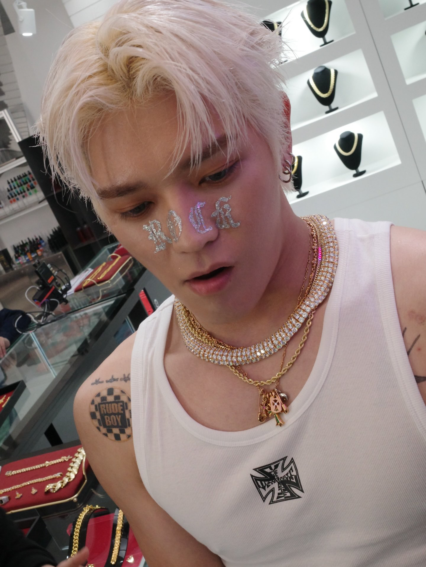 A moment captured by Taeyong (NCT 127)'s fan