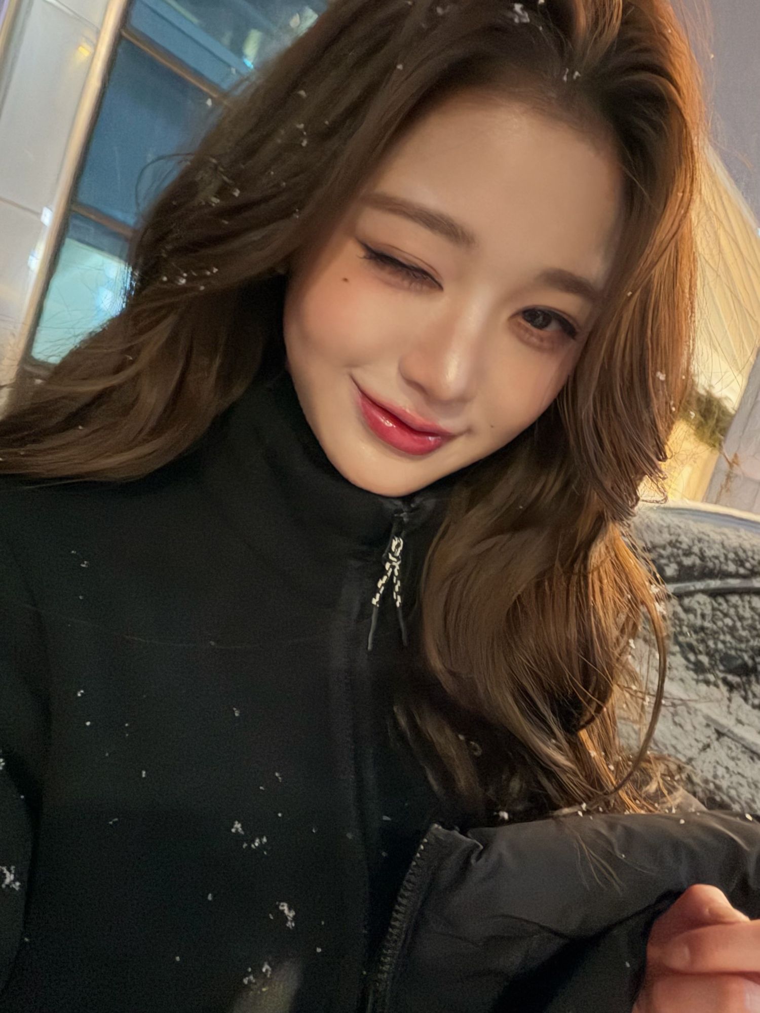 Recent activity shot of Jang Wonyoung (IVE)