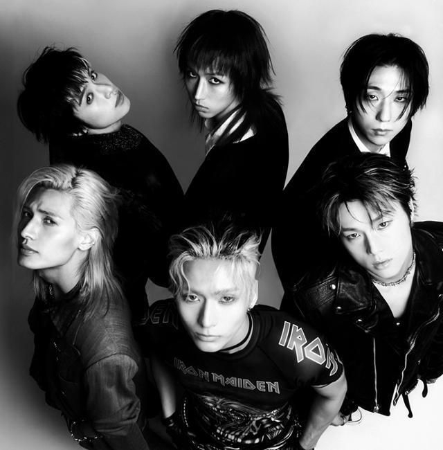 Xdinary Heroes的最新照片