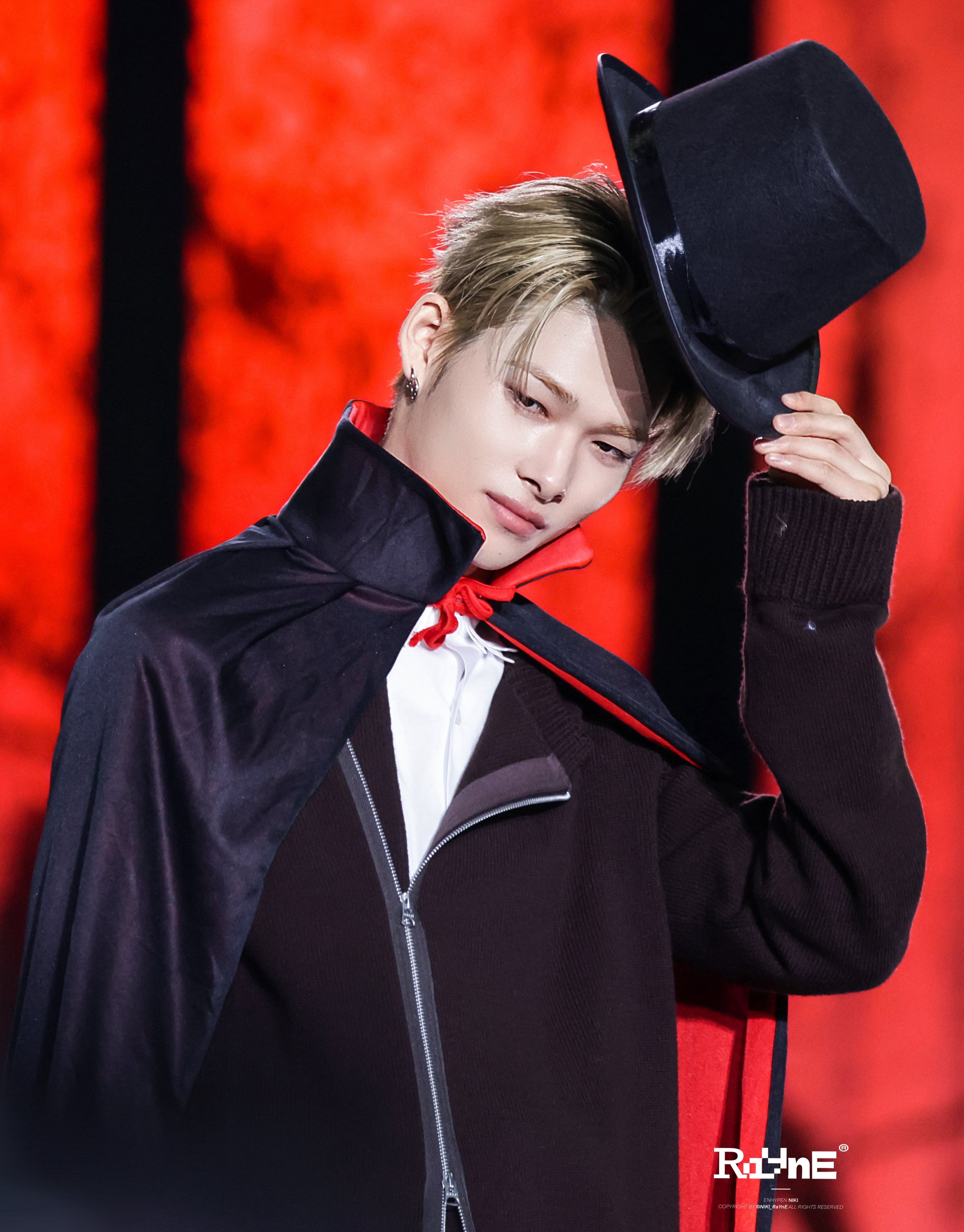 NI-KI (ENHYPEN)的最新照片