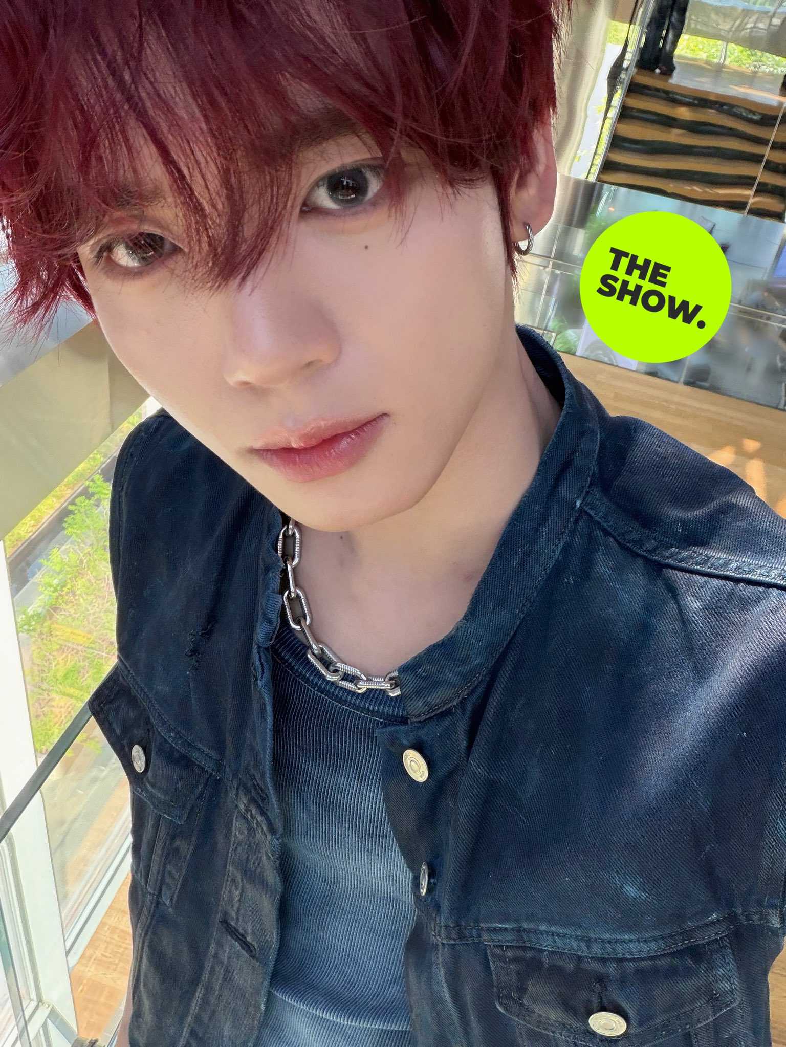 Foto aktivitas terbaru Han Yujin (AND2BLE)
