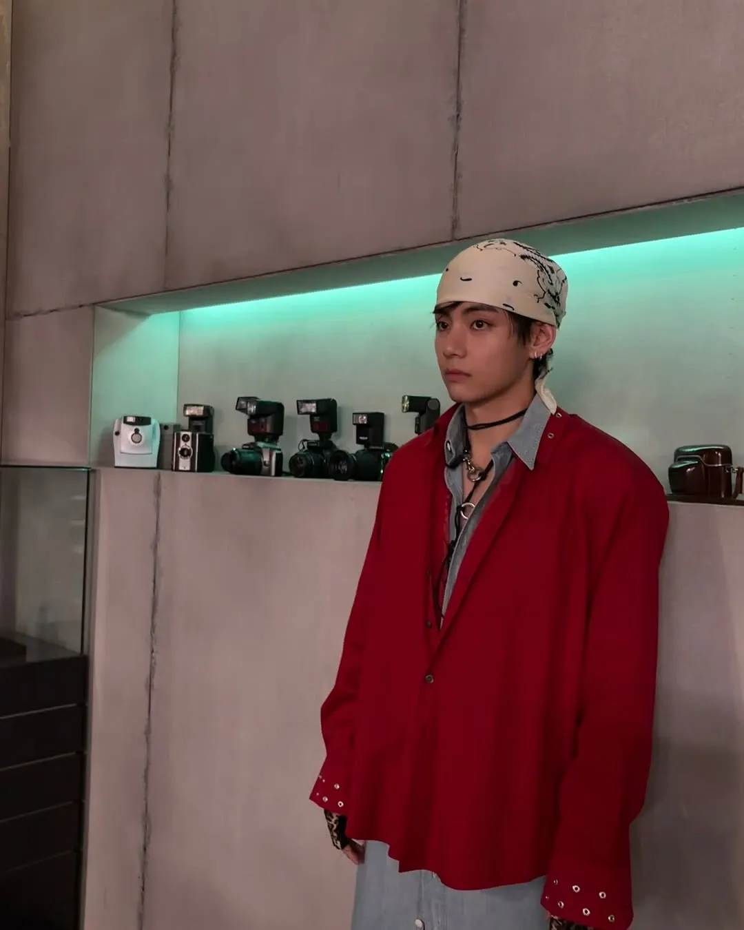 뷔 (방탄소년단)의 최신 사진