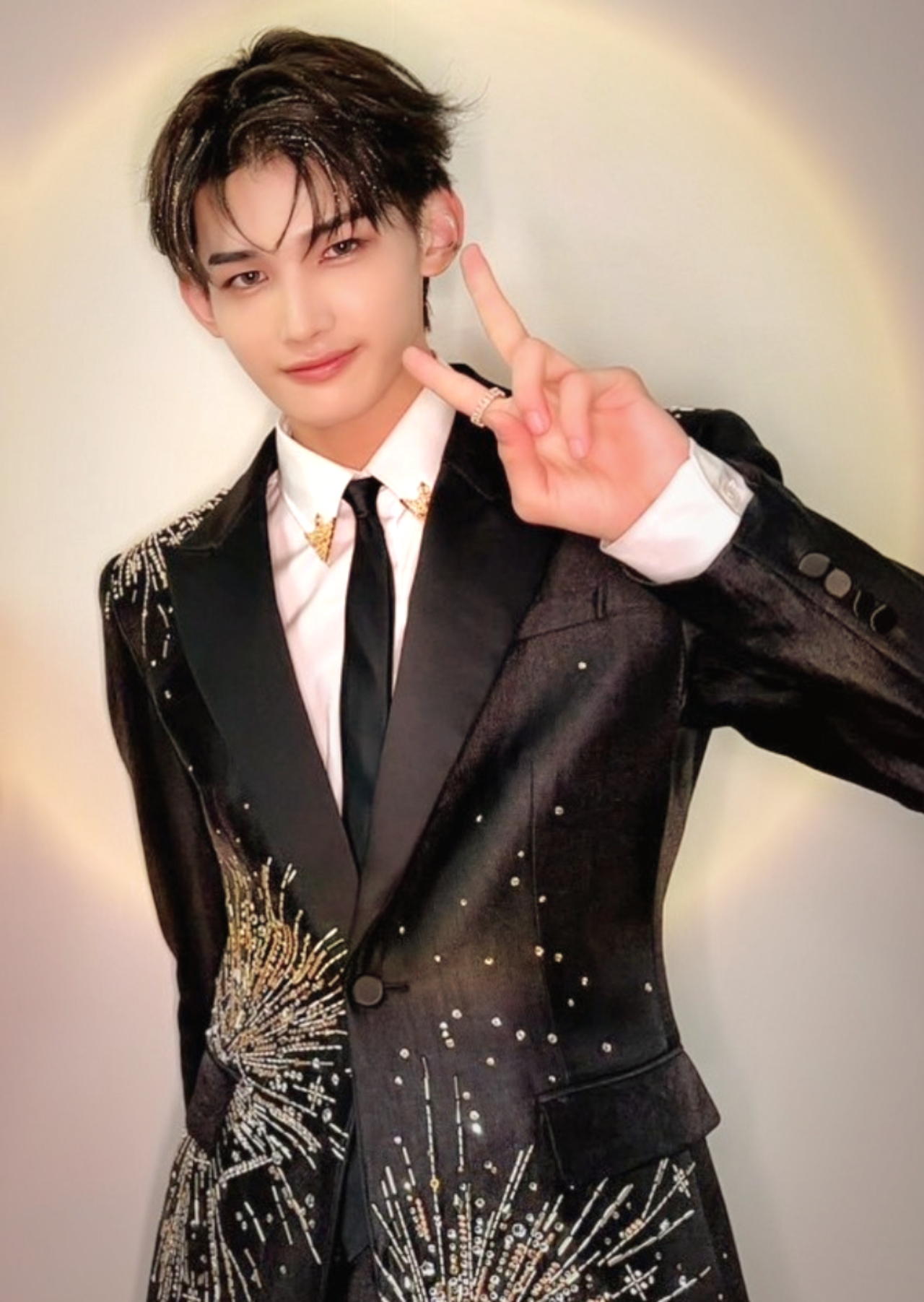 Latest photo of Jo (&TEAM)