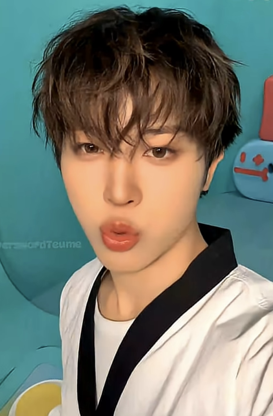 Behind-the-scenes cut of So Junghwan (TREASURE)