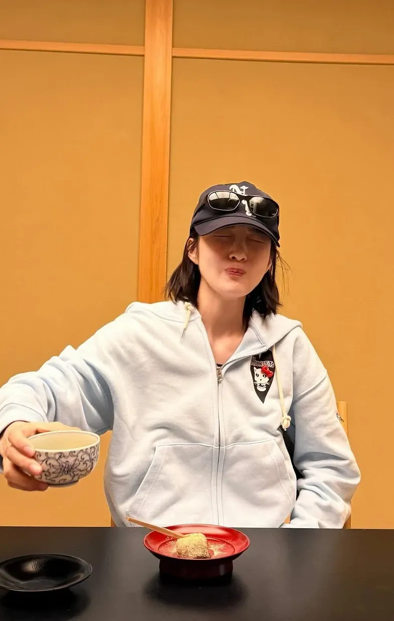 Foto terbaru Joy (Red Velvet)