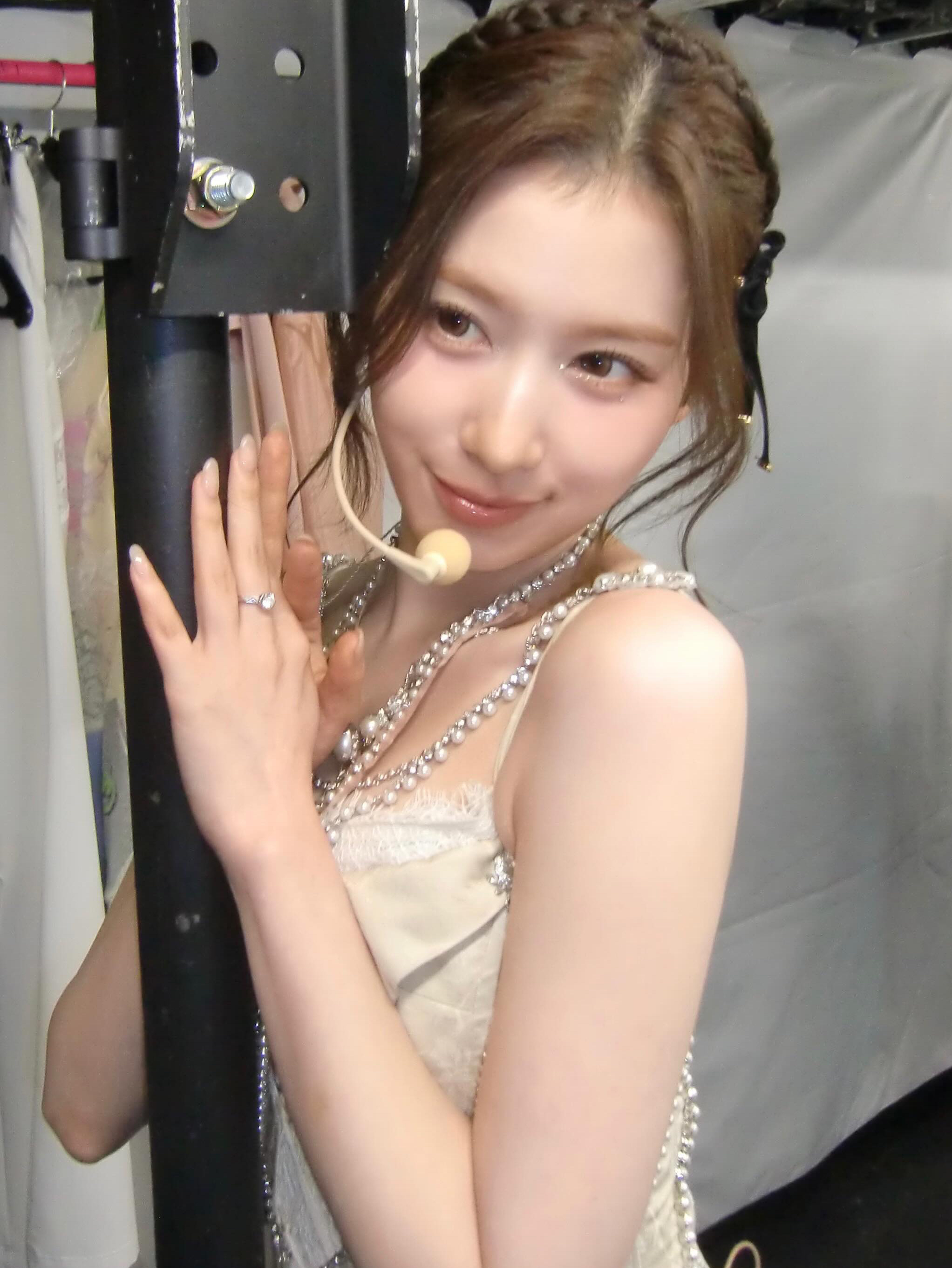 Momen yang diabadikan oleh penggemar Sana (TWICE)