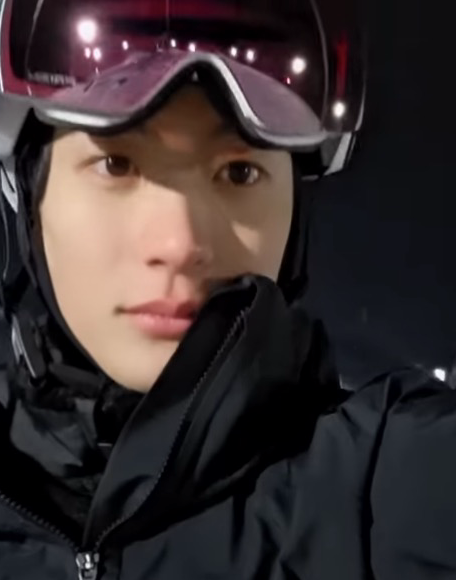 Momen yang diabadikan oleh penggemar Anton (RIIZE)