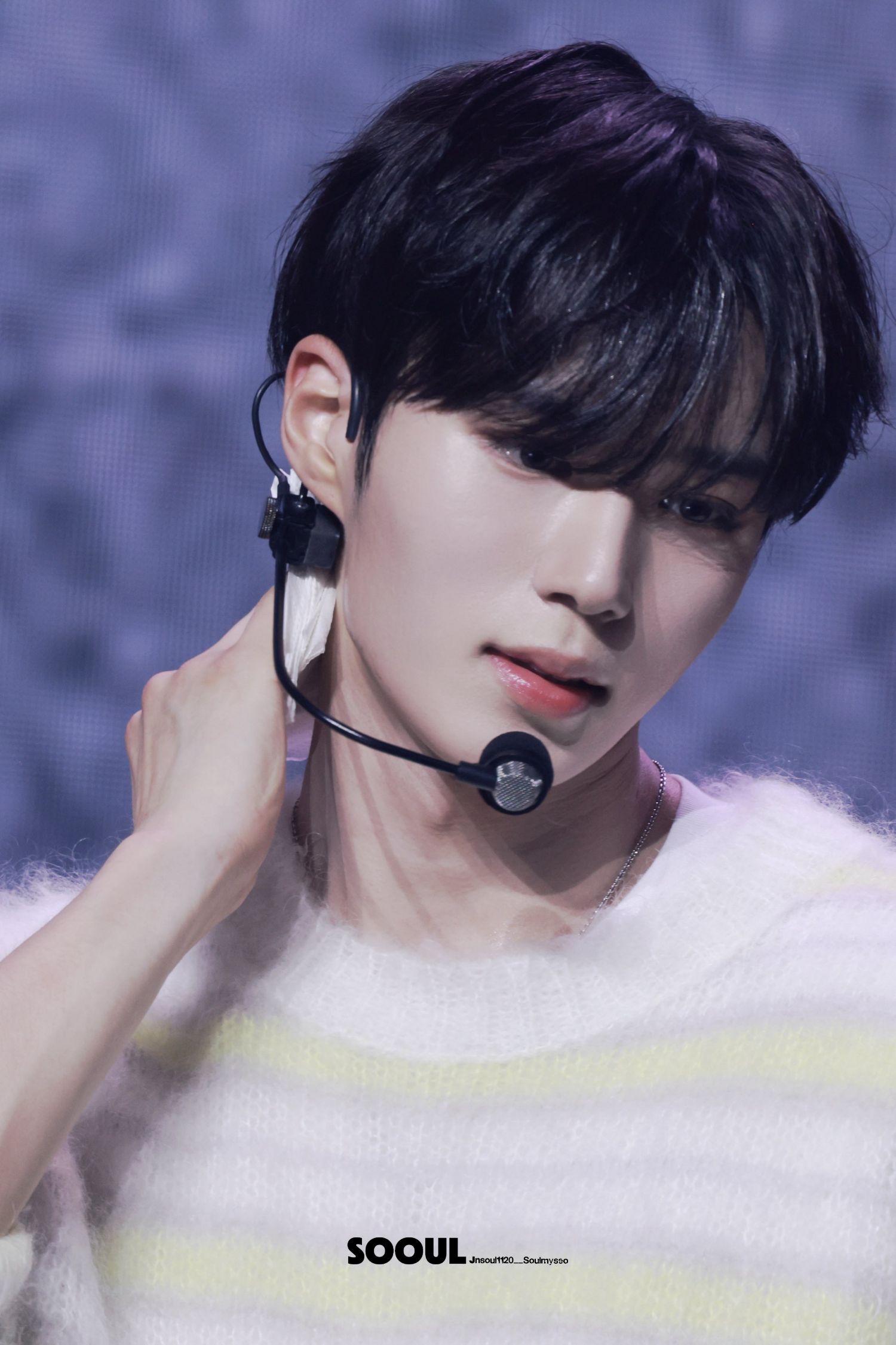 Behind-the-scenes cut of Kim Junseo (ALPHA DRIVE ONE)