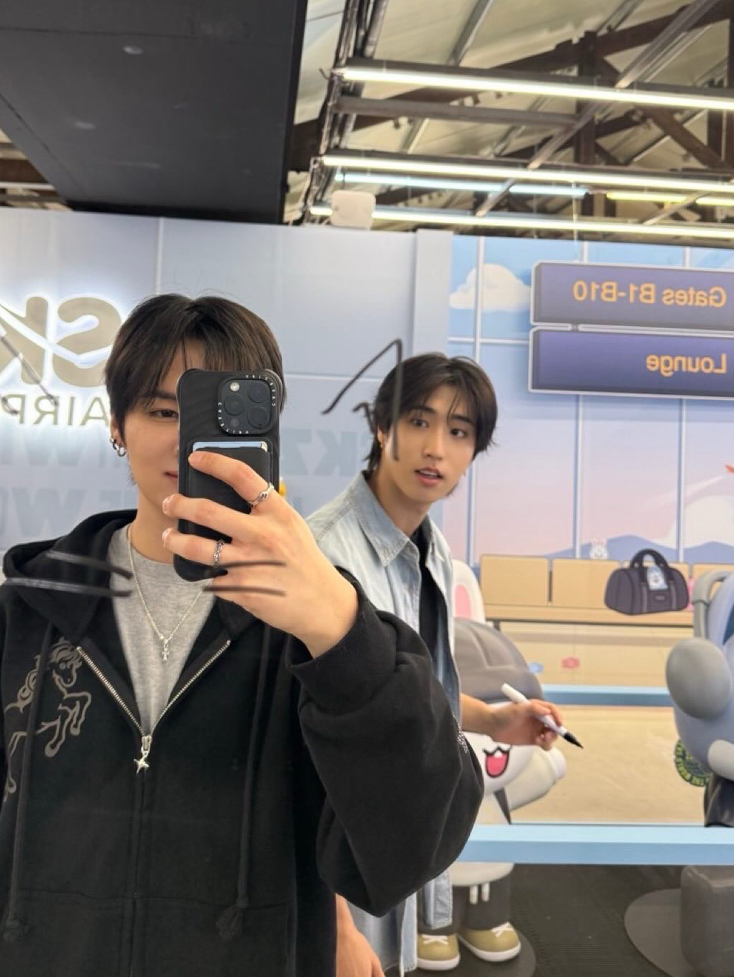 한 (Stray Kids)의 최신 사진
