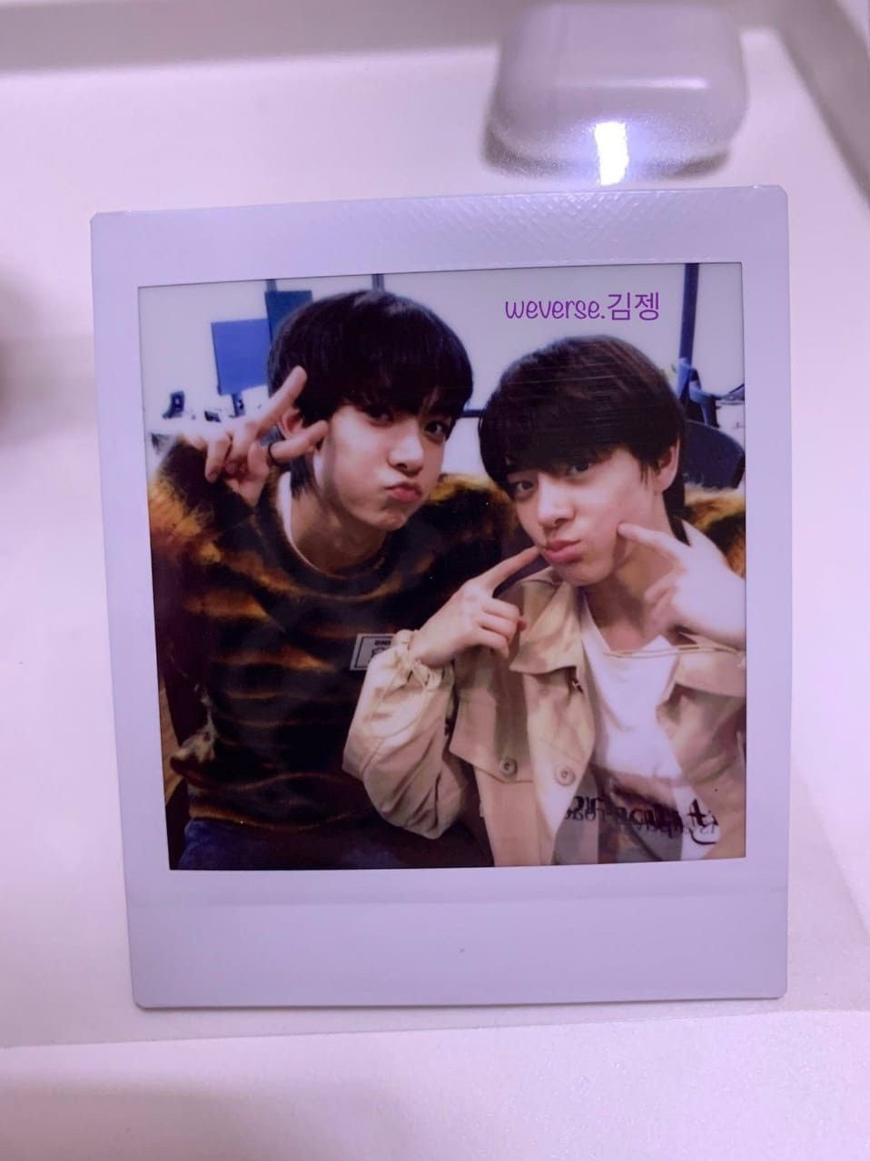 제이크 (ENHYPEN)의 비하인드 컷