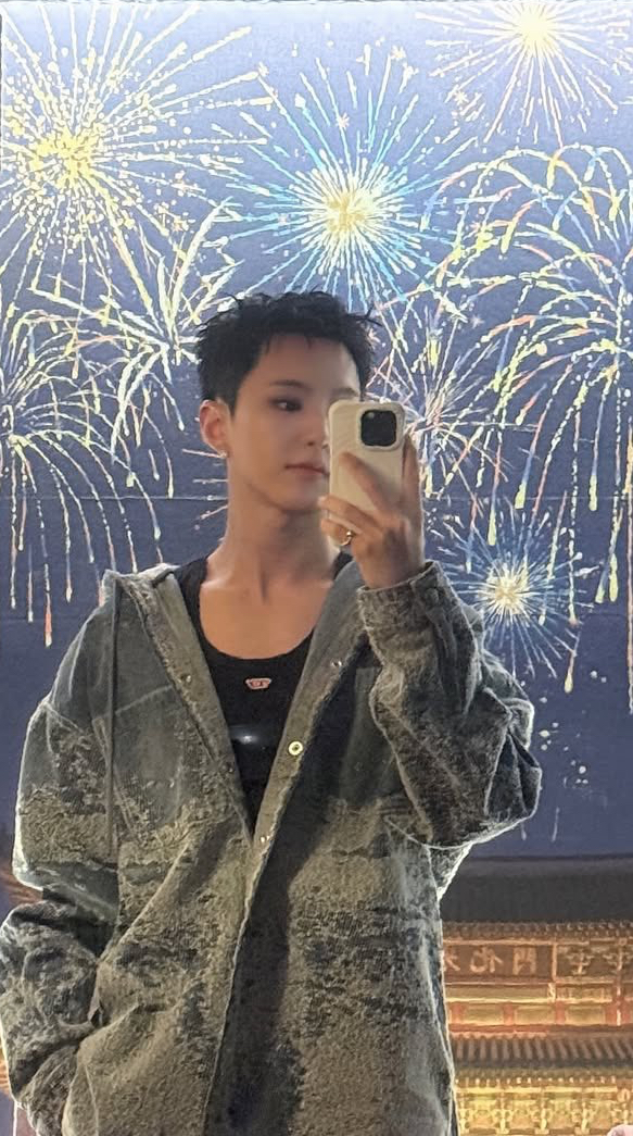 Today's most popular wallpaper in the Hoshi (SEVENTEEN) community