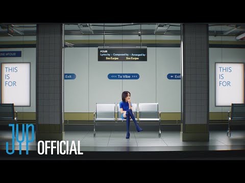 Momen yang diabadikan oleh penggemar Tzuyu (TWICE)