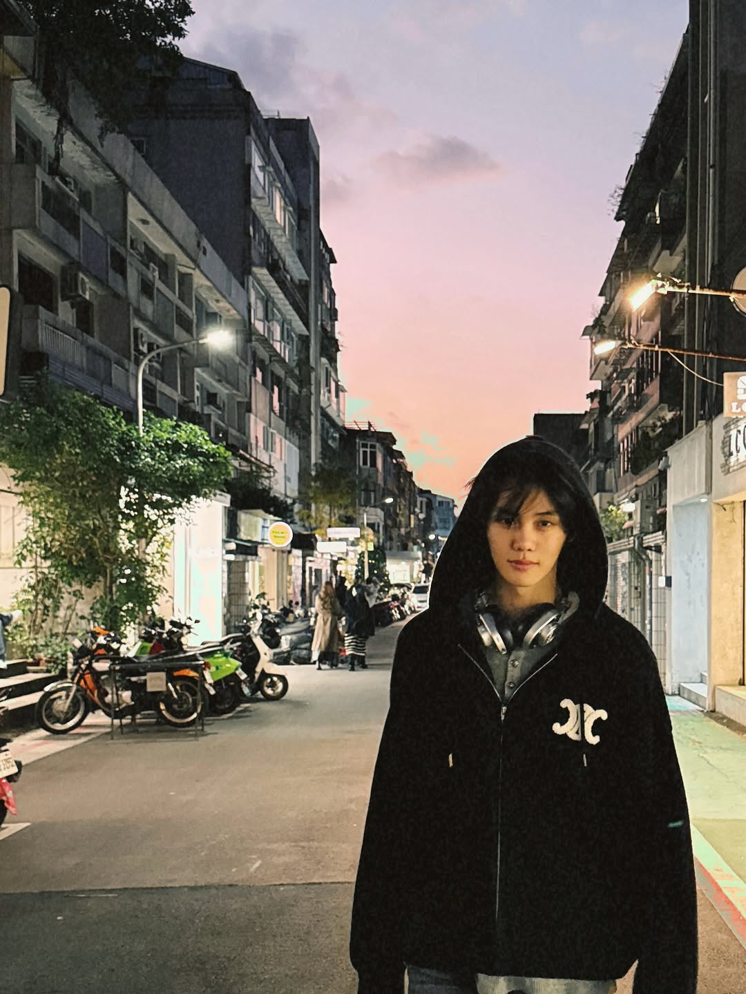 김규빈 (제로베이스원)의 비하인드 컷