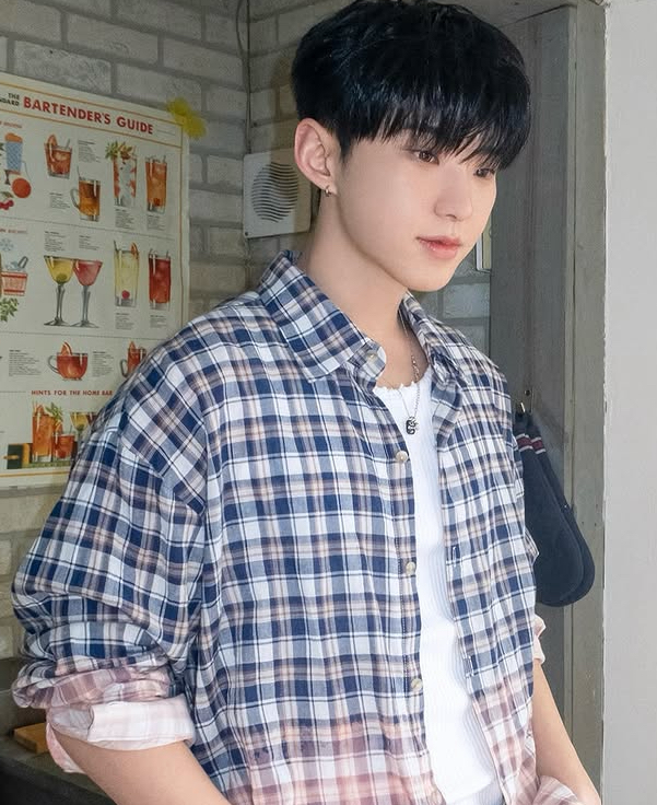 Behind-the-scenes cut of Hoshi (SEVENTEEN)