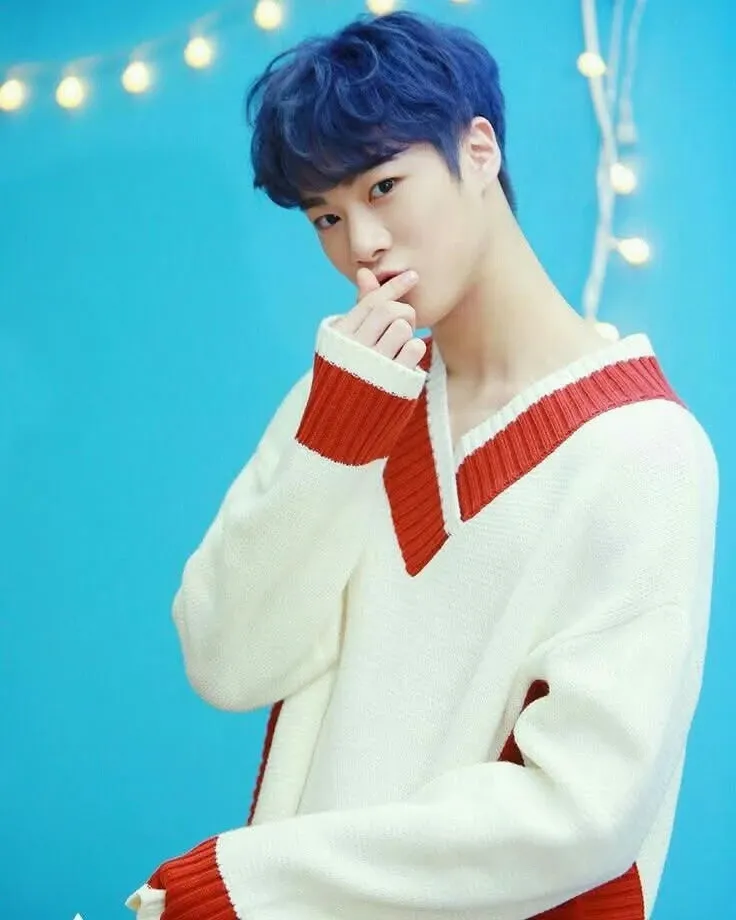 Latest photo of Moonbin (ASTRO)