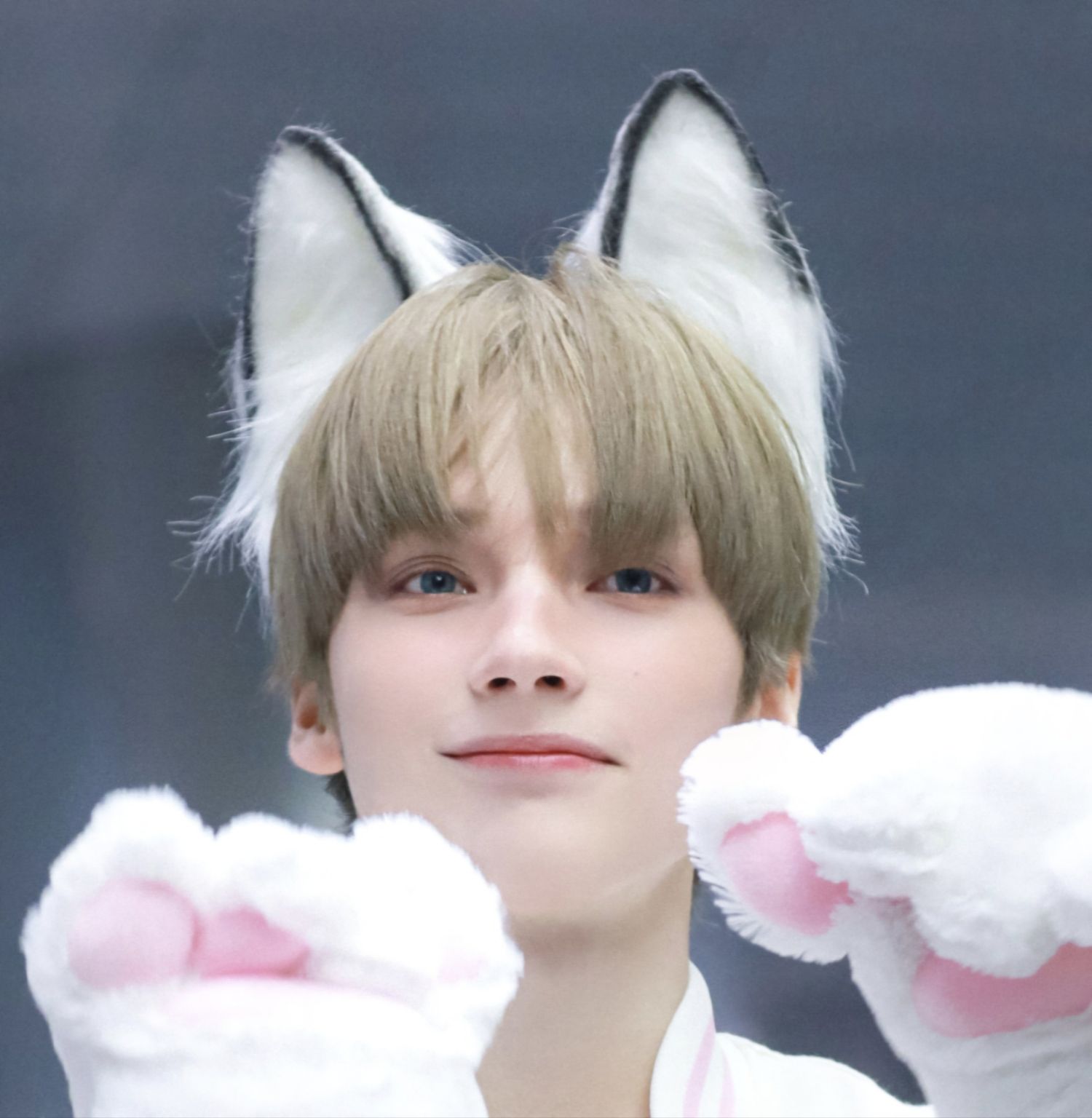 Behind-the-scenes cut of HueningKai (TOMORROW X TOGETHER)