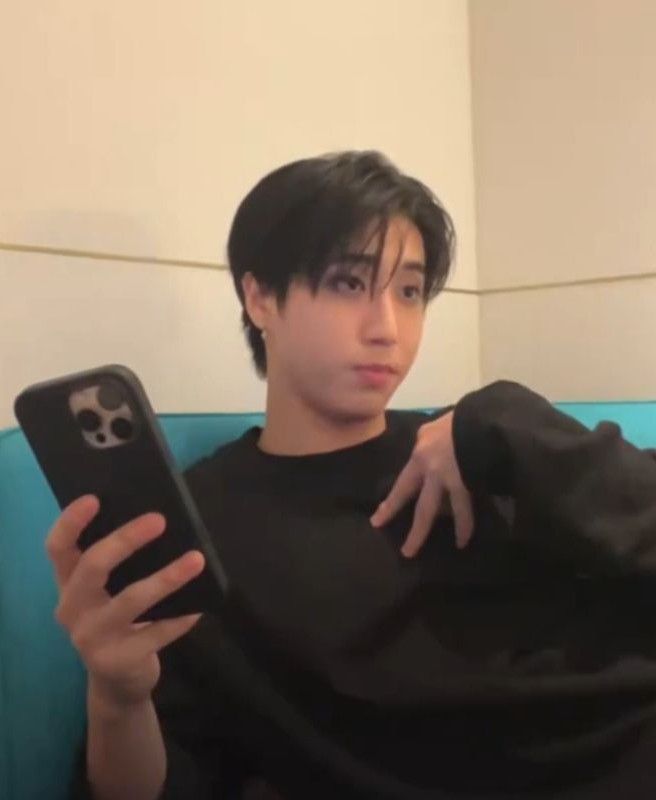 A moment captured by HAN (Stray Kids)'s fan