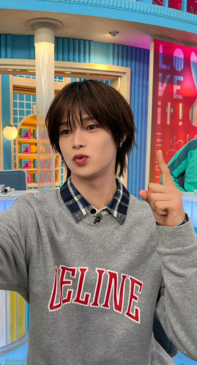 Behind-the-scenes cut of K (&TEAM)