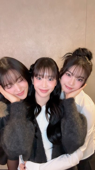 Behind-the-scenes cut of STAYC