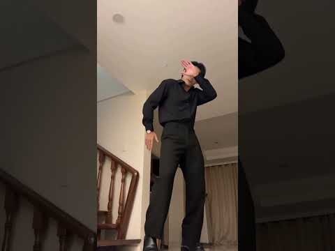 Recent activity shot of V (BTS)