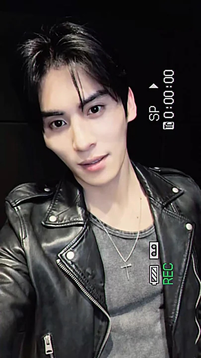 Recent activity shot of Taeyang (SF9)