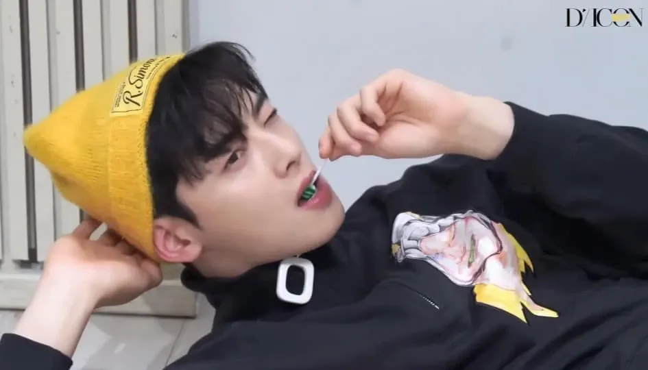 Recent activity shot of Eunwoo (ASTRO)