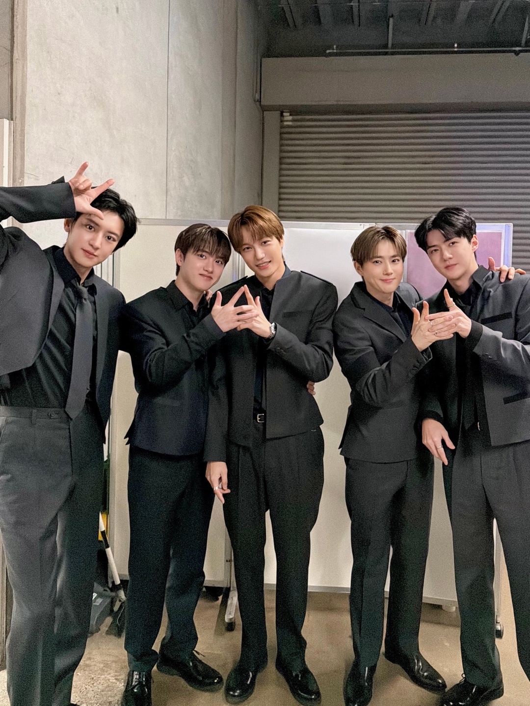 EXO 최근 활동샷