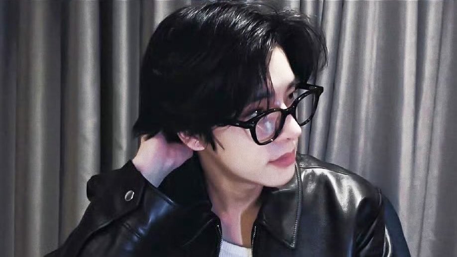 A moment captured by Jake (ENHYPEN)'s fan