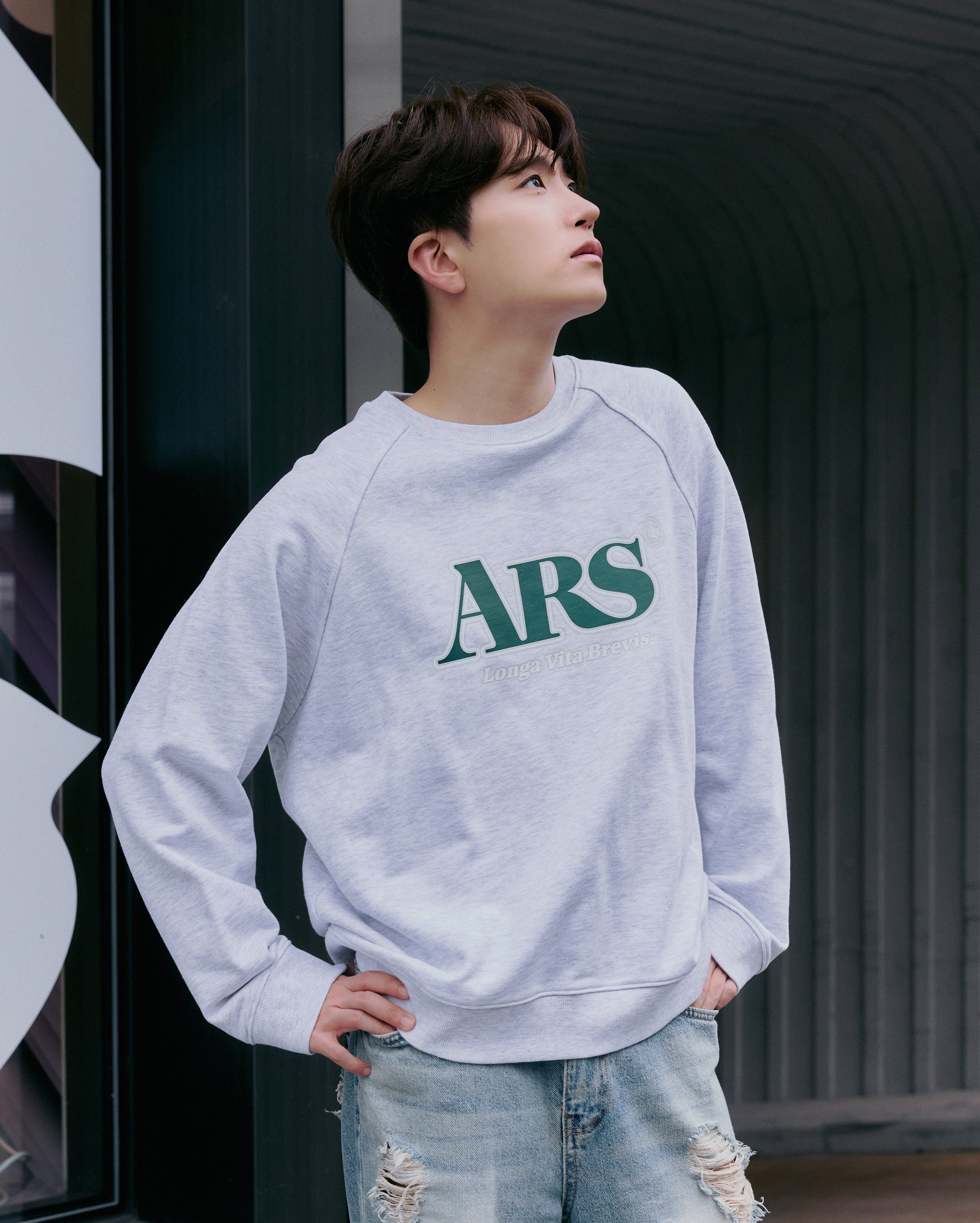 Recent activity shot of Youngjae (GOT7)