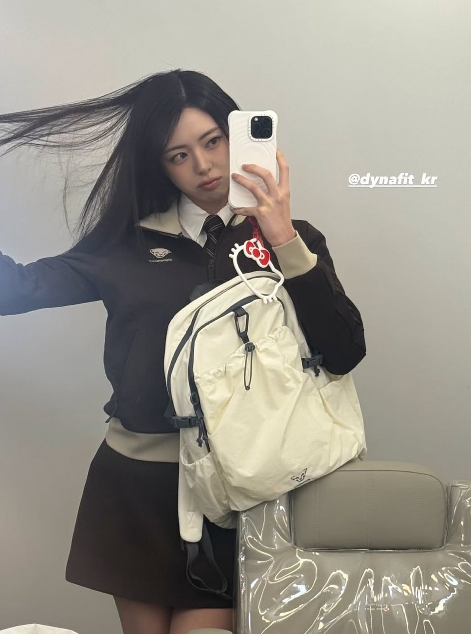 Behind-the-scenes cut of Yuna (ITZY)