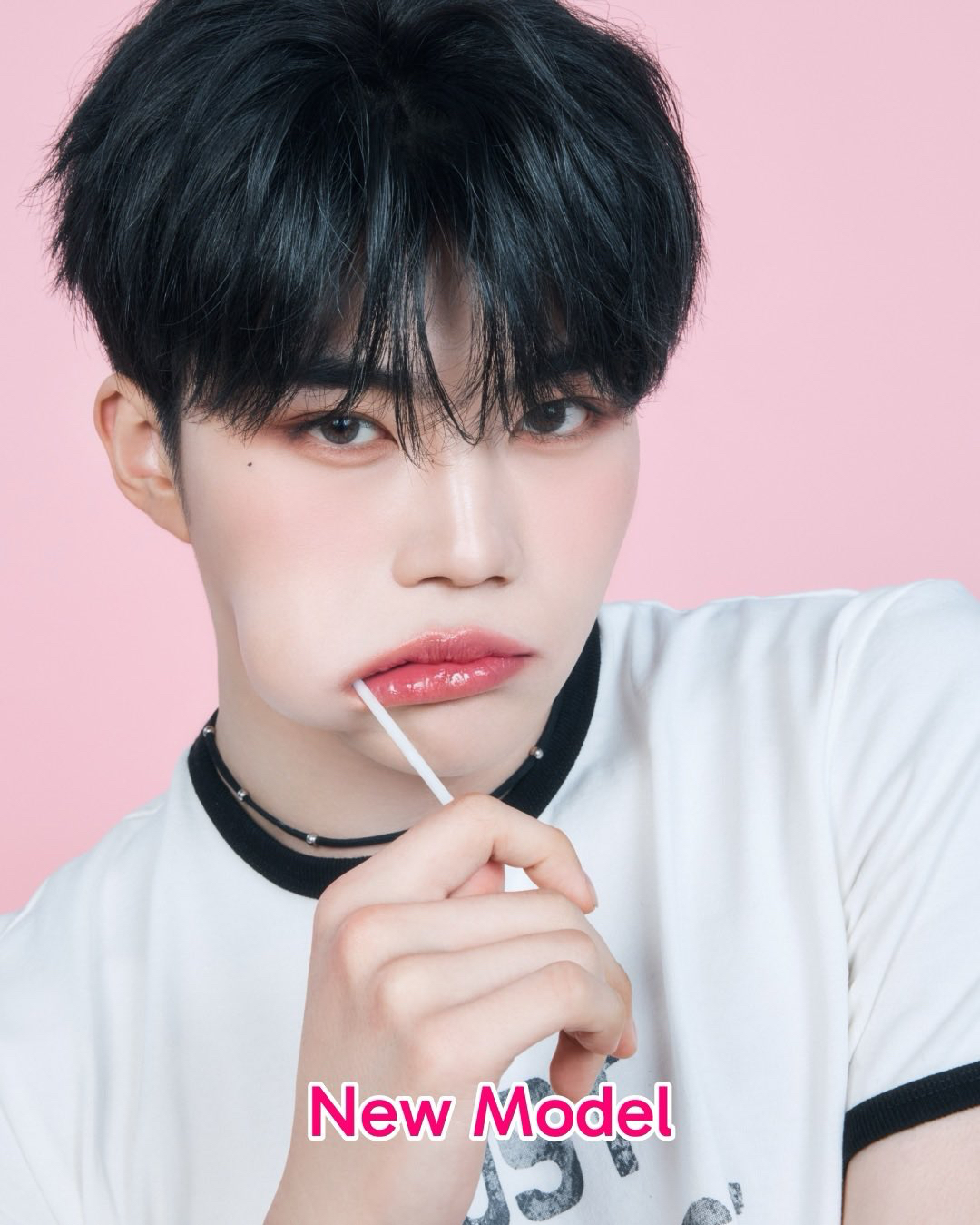 Recent activity shot of Park Gunwook (ZEROBASEONE)