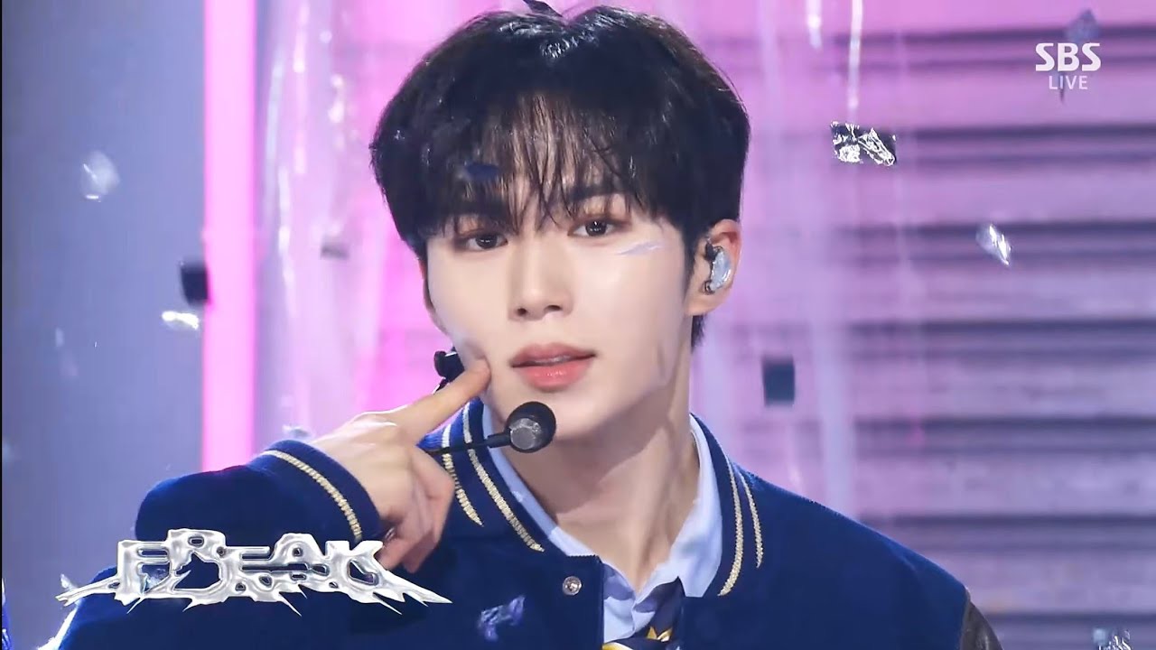 Recent activity shot of Kim Junseo (ALPHA DRIVE ONE)