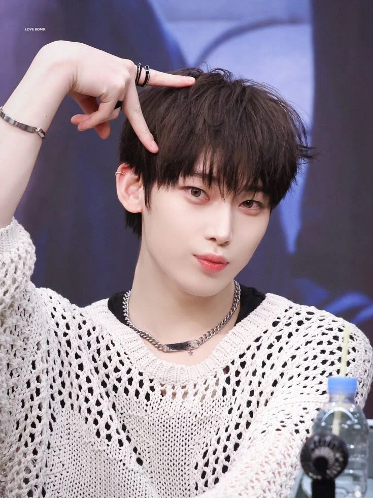 Foto aktivitas terbaru ENHYPEN