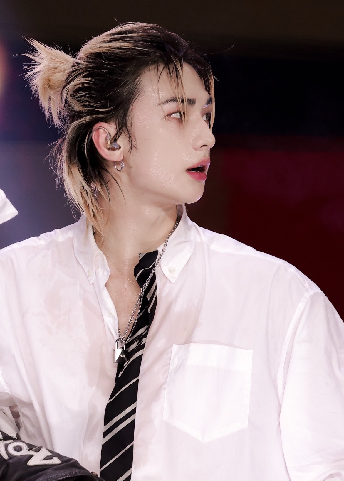 Momen yang diabadikan oleh penggemar Hyunjin (Stray Kids)