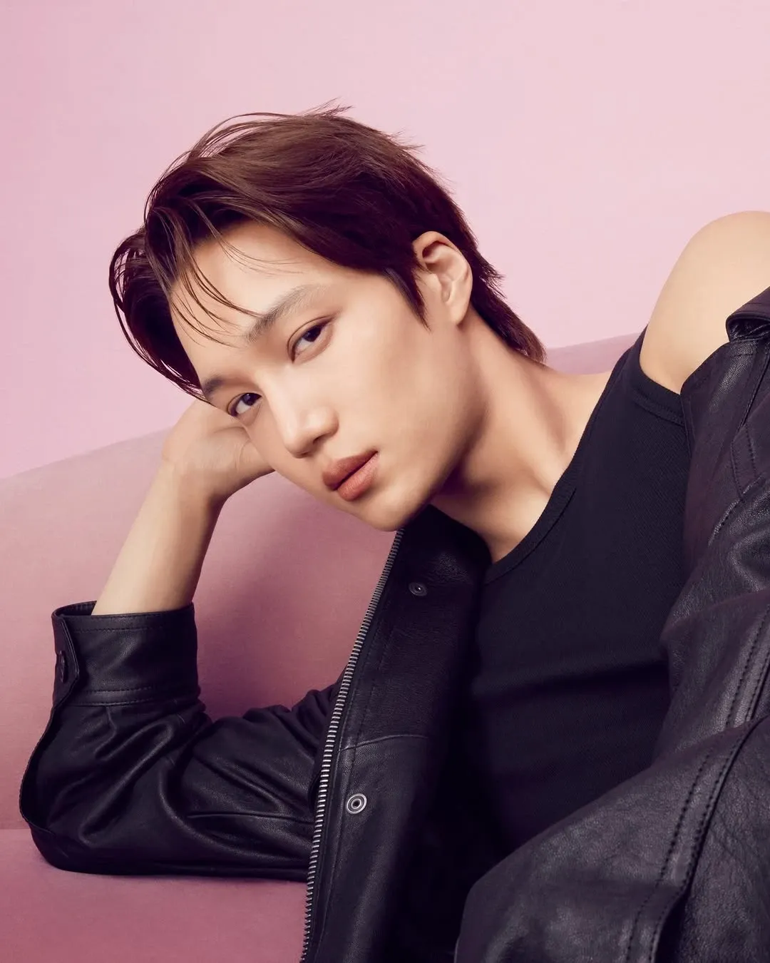 Behind-the-scenes cut of Kai (EXO)