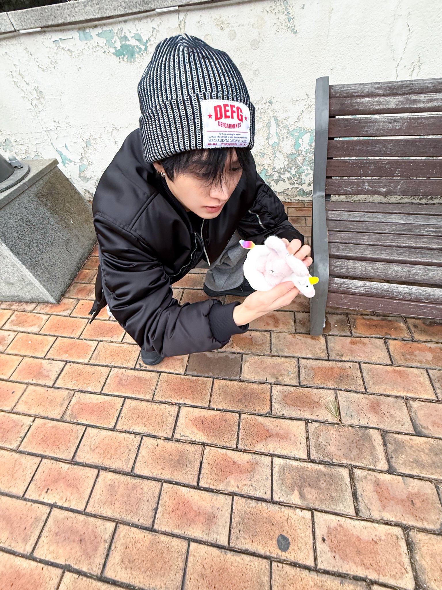 Lee Know (Stray Kids)粉丝拍下的瞬间