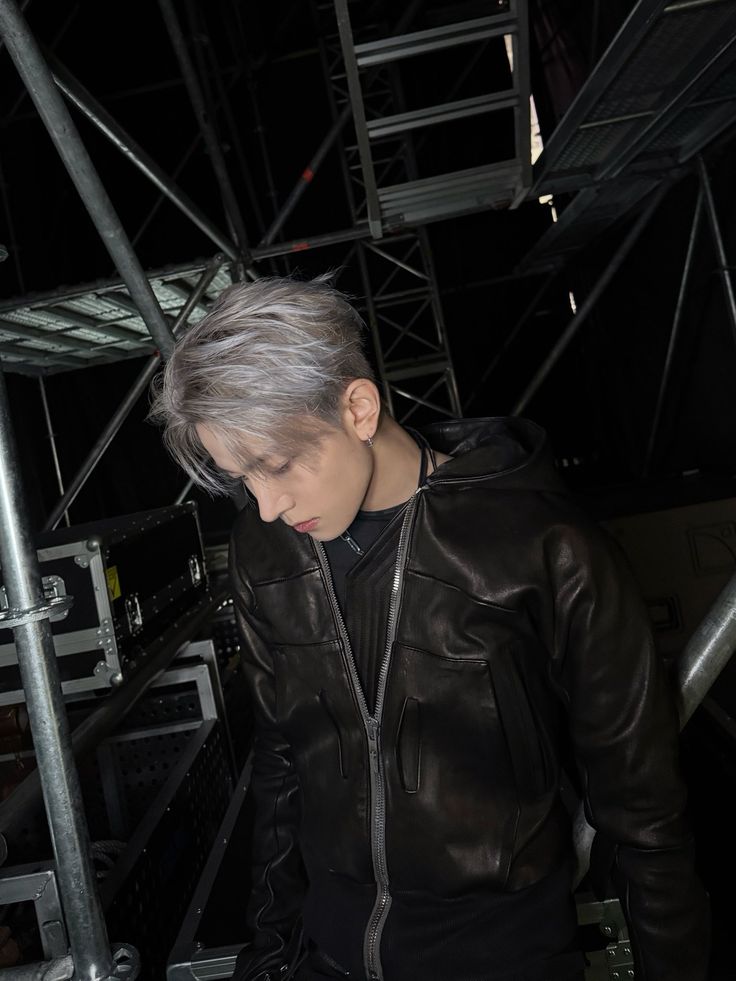 Latest photo of Heeseung (ENHYPEN)