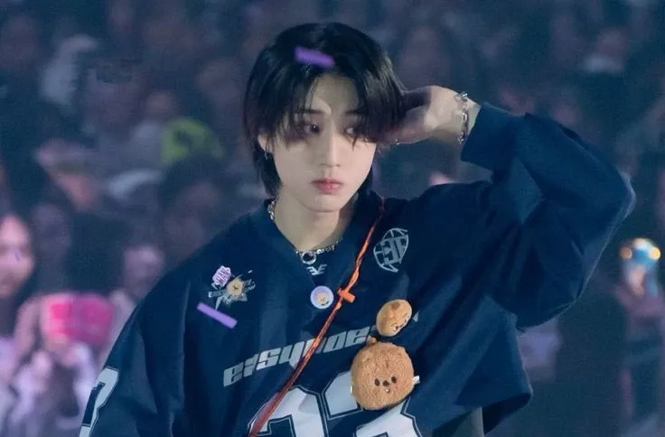 Latest photo of HAN (Stray Kids)